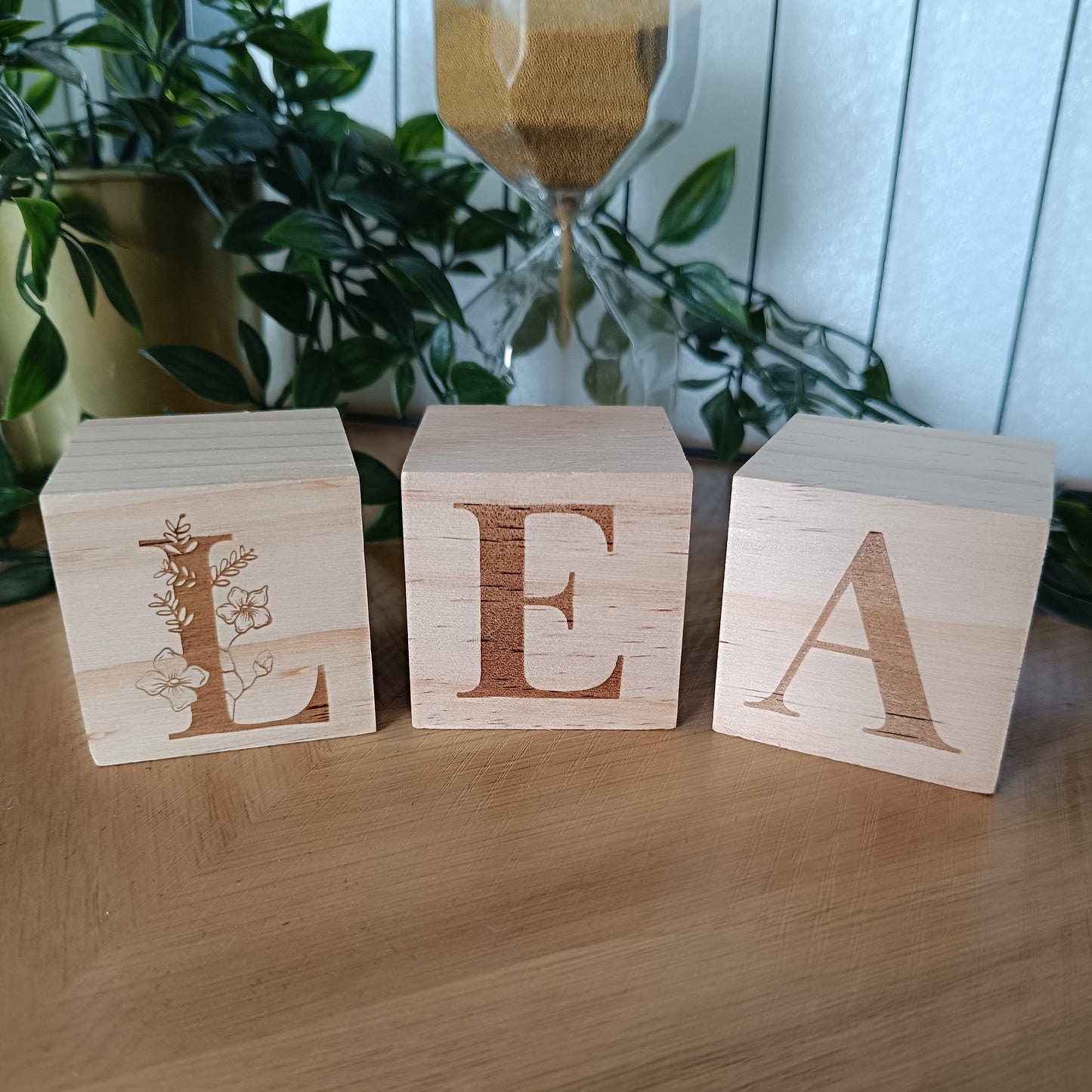 Cube "prénom" en bois personnalisé