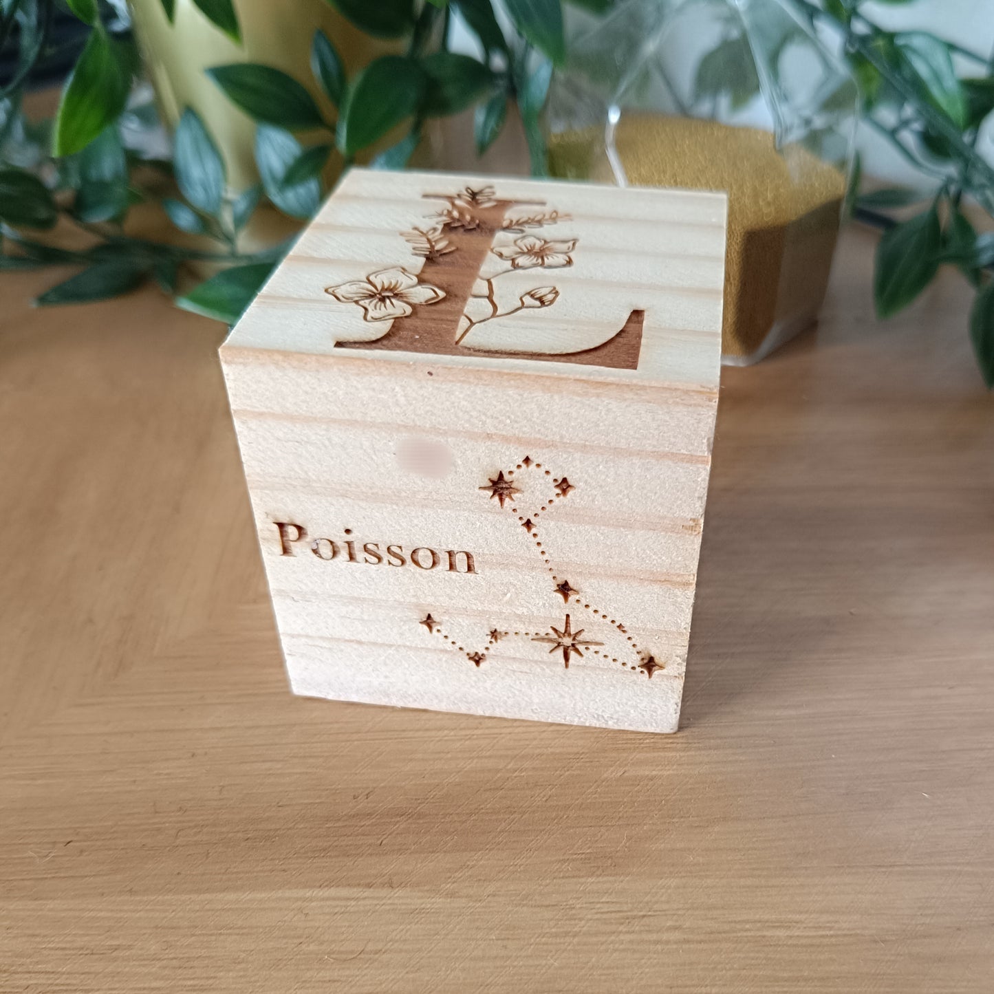 Cube de naissance en bois personnalisé