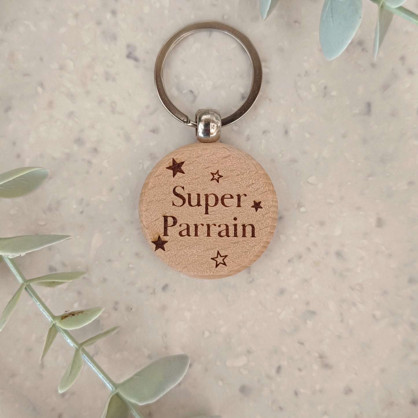 Porte clé en bois Super Parrain